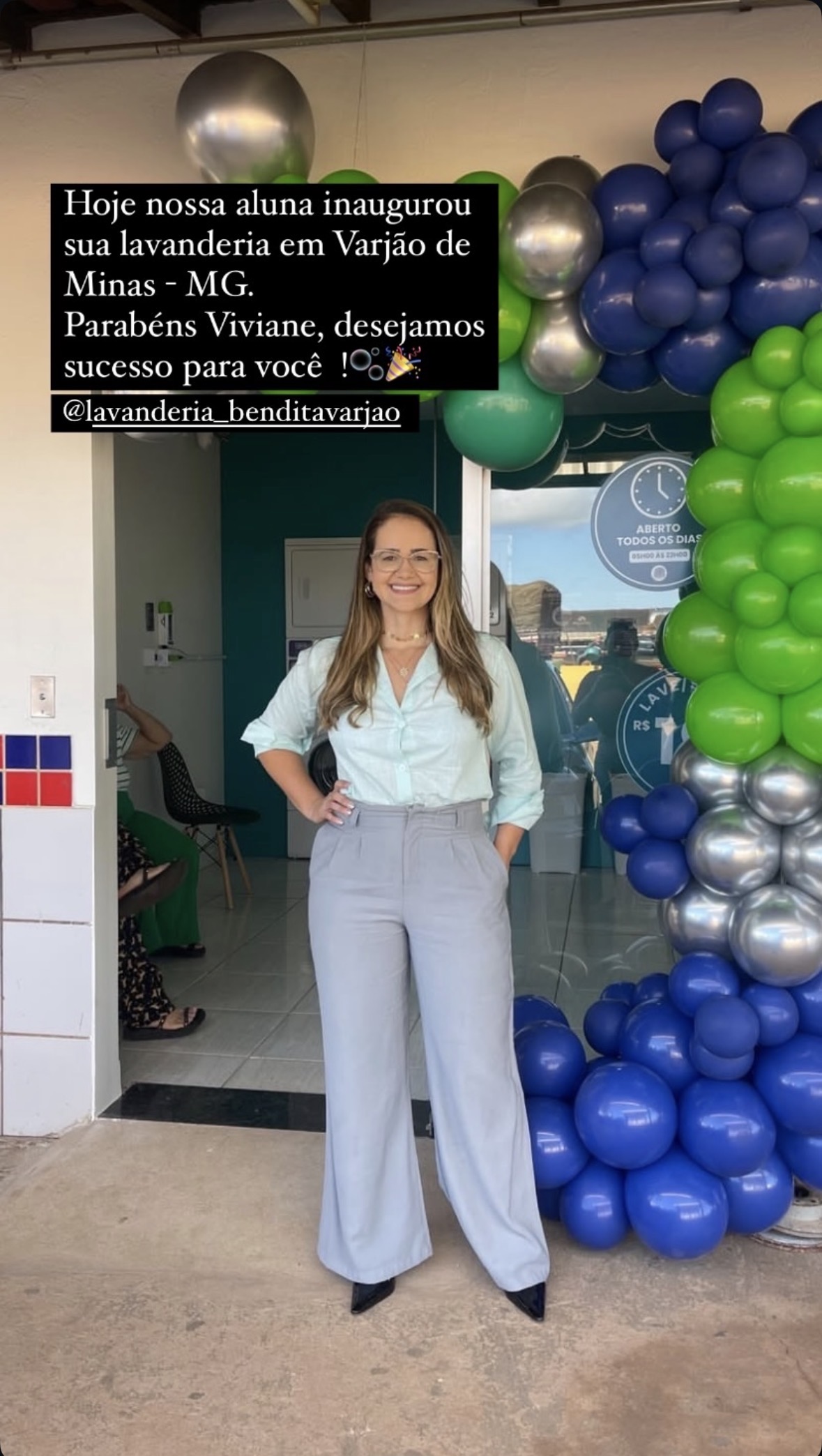 Viviane, aluna SPL, na inauguração da lavanderia em Varjão de Minas, MG